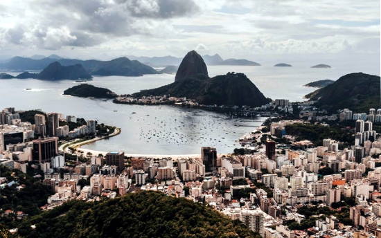 Rio: entre a elite, o subúrbio e o morro, a Cidade Maravilhosa