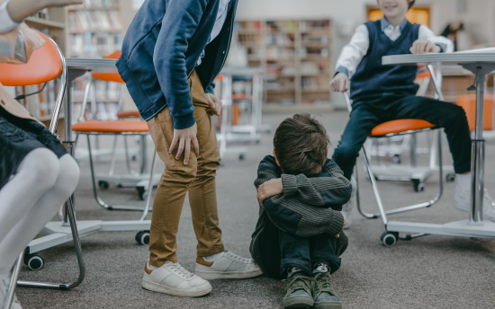 É Preciso Falar de Bullying, Xenofobia e Segregação nas Escolas Portuguesas