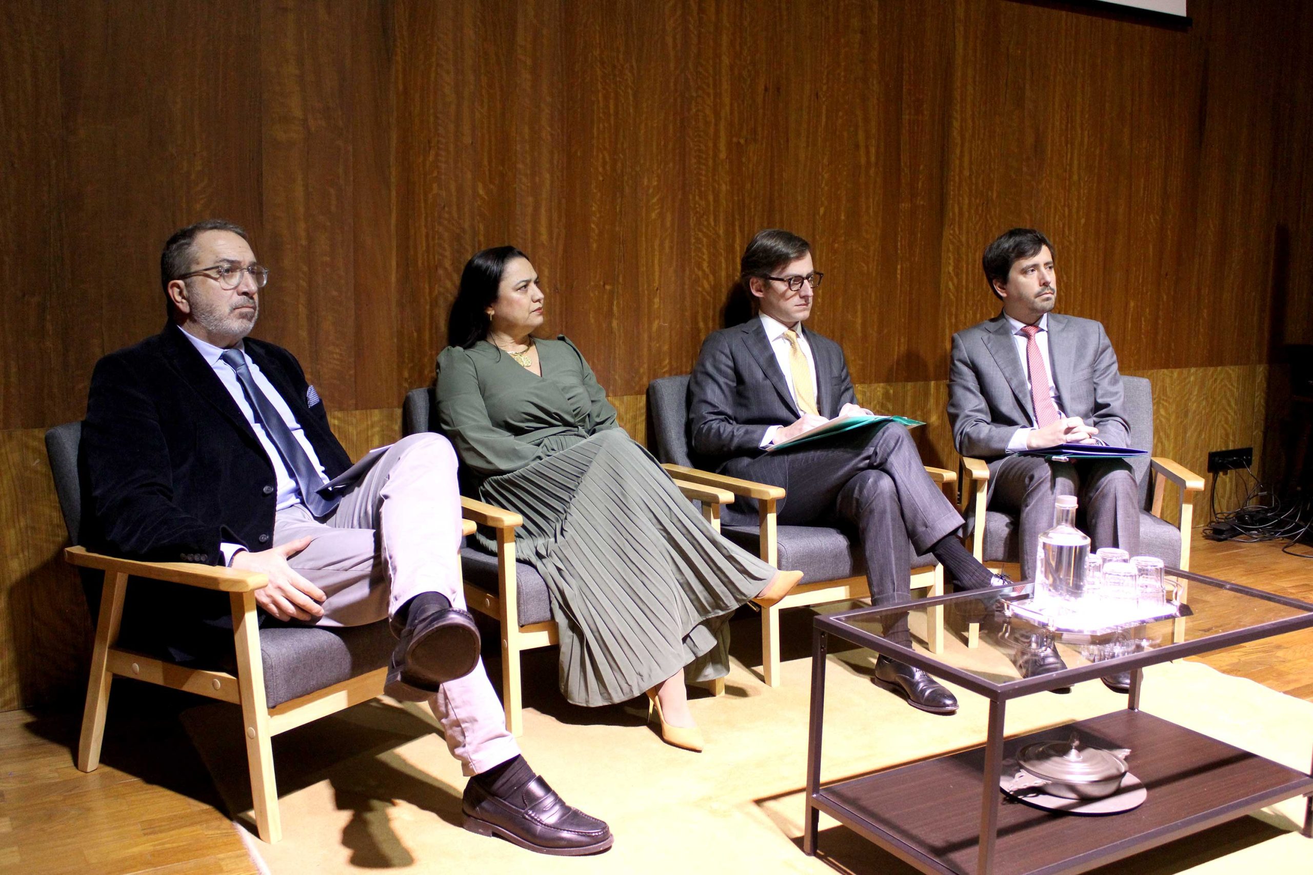 Debate reúne Estado, autarquia e sociedade civil para discutir integração de imigrantes em Portugal