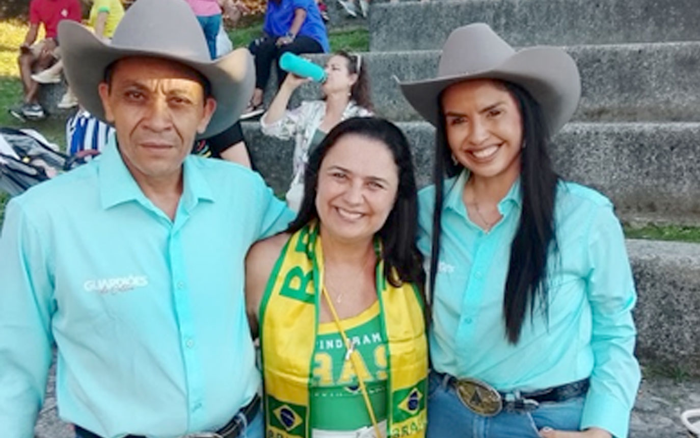 É no chão, é na viola, vai no pé, os Guardiões da Catira chegam a Braga